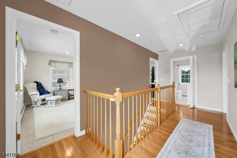 2nd Floor Landing