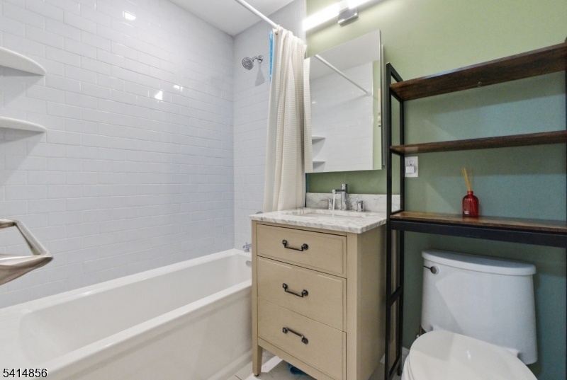 Main Bath