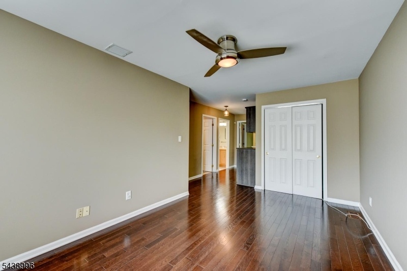 Guest Room/Office/Den