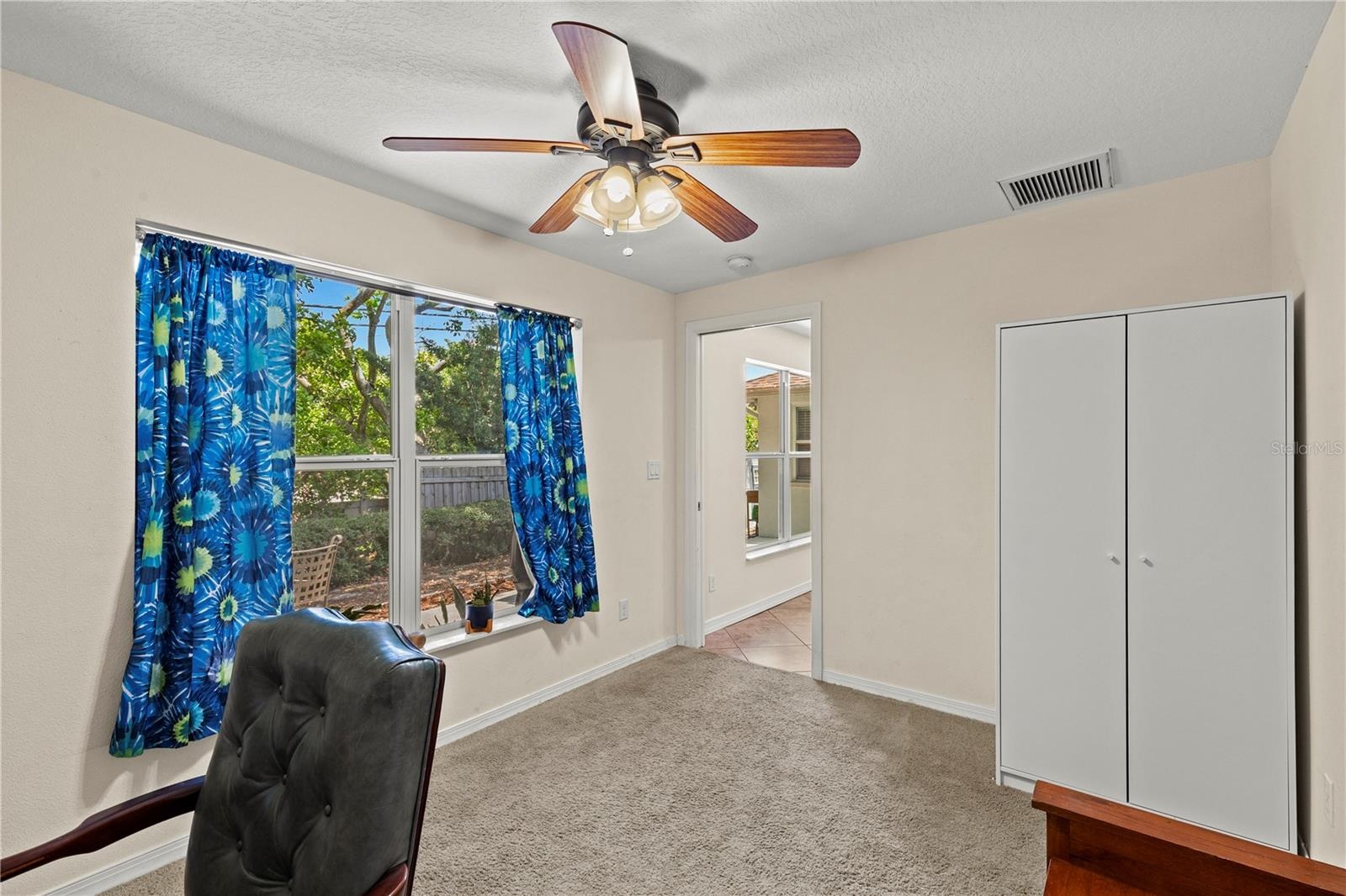 4th bedroom/office area