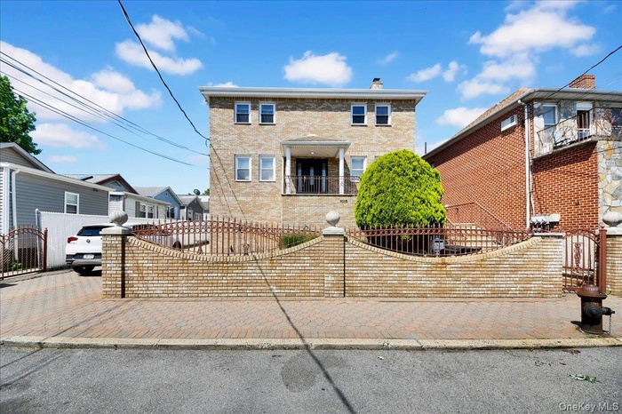 Welcome to this fabulous home on 50 x 95 lot