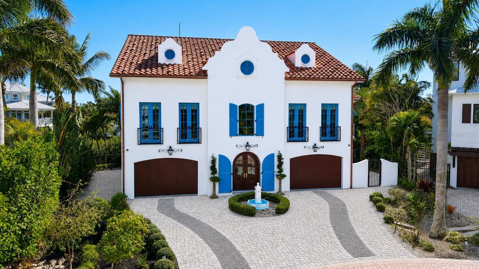 European-inspired architectural