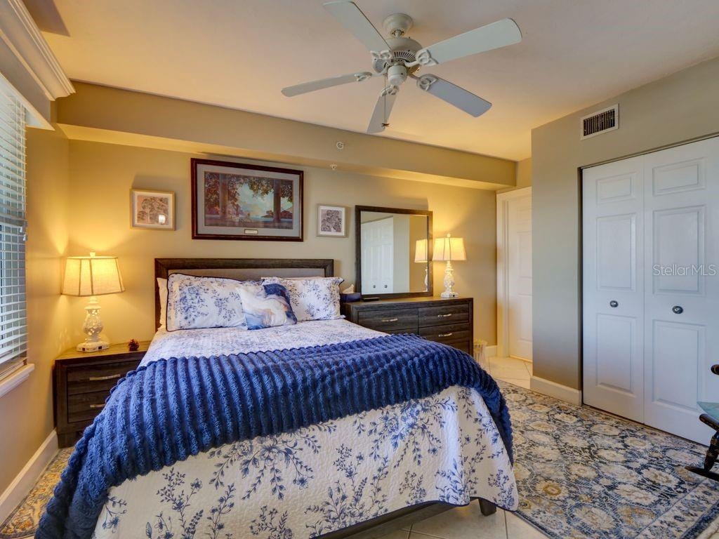 Jr. Suite with bathroom