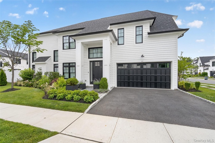 63 Three Ponds Lane W