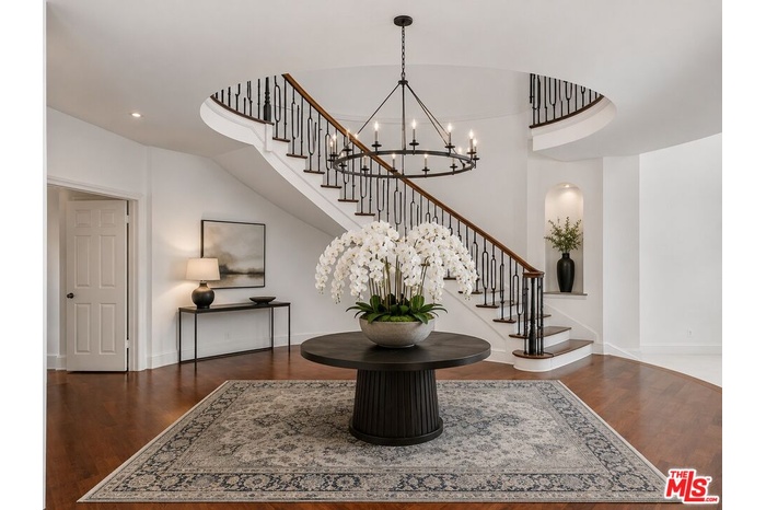 Stunning formal entry - virtua