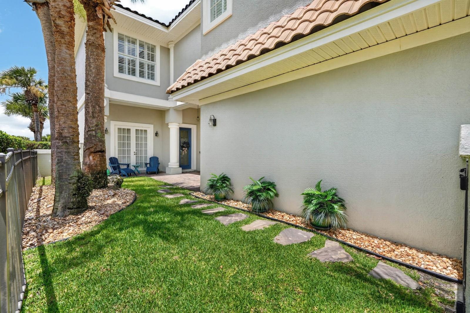 Private courtyard