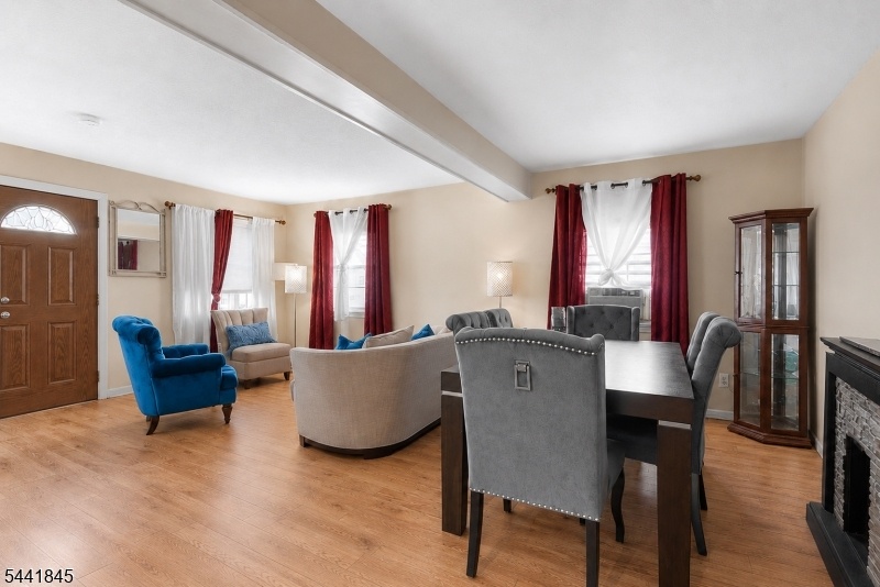 Dining/Living Room