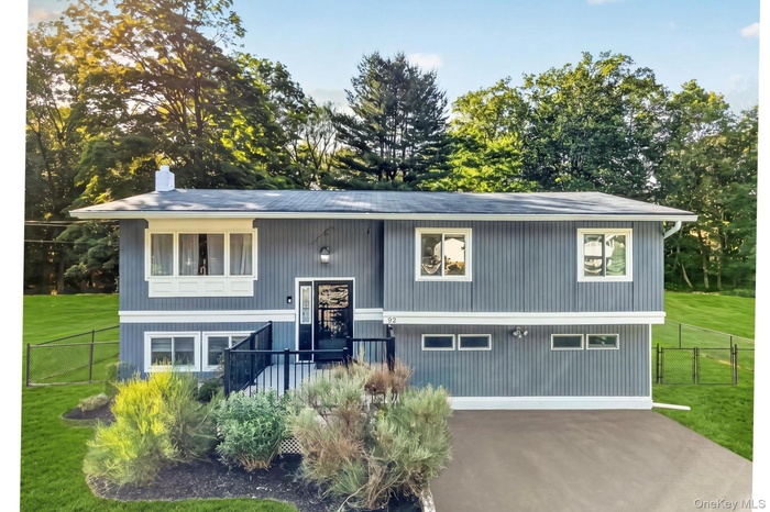 Cornwall-on-Hudson updated bi-level