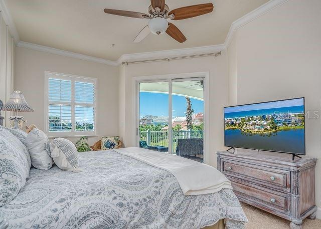 King Waterfront Master Suite