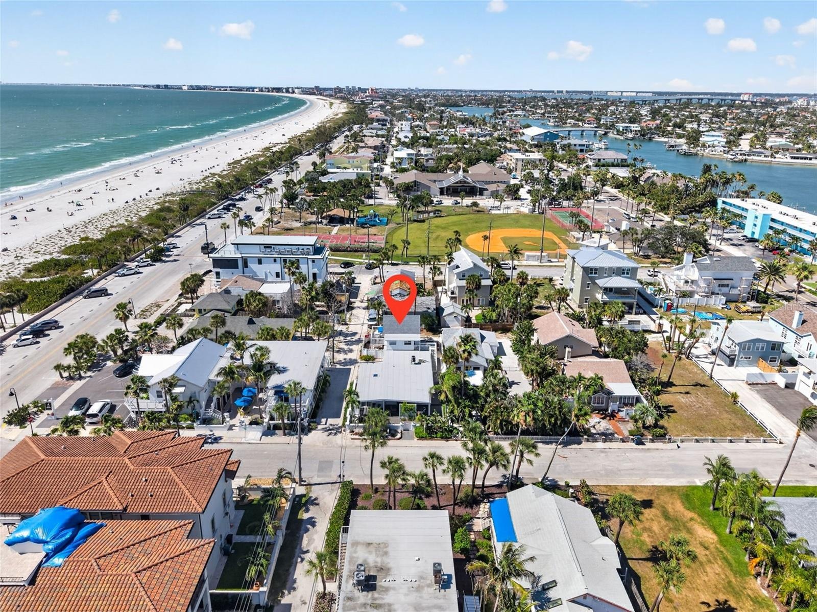 The Sea Loft Unit of the Triplex, Steps to the Gulf and Award Winning Beach,