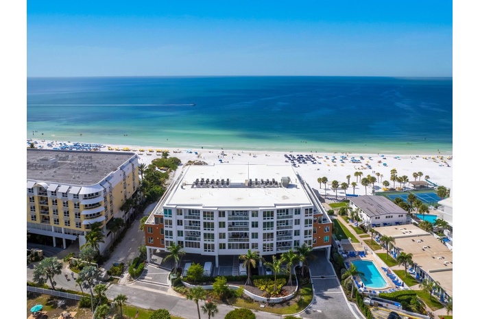 Welcome to Ten35 Seaside