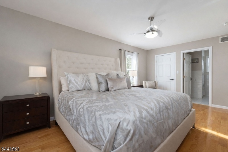Prim Bed