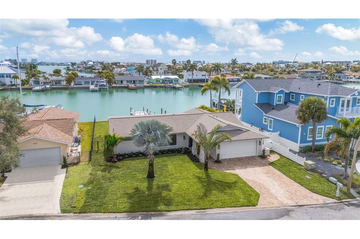 Capri Isle