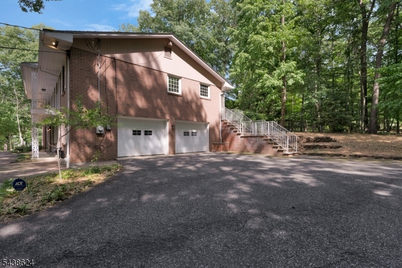 2 car Garage