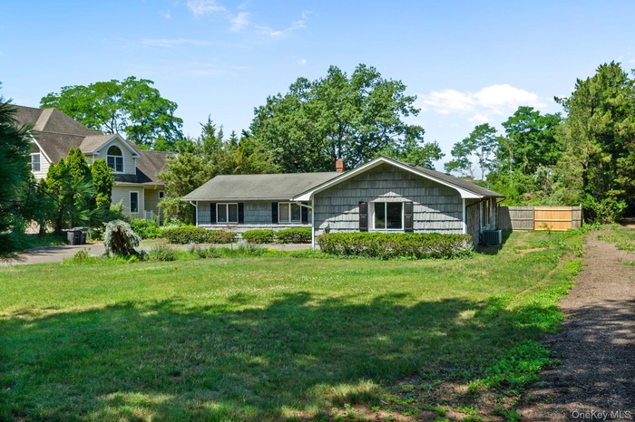 Welcome Home to 37 Cairo Ave Northport