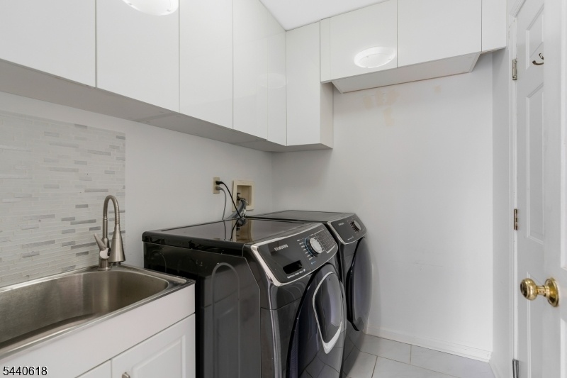 LAUNDRY ROOM, FIRST FLOOR