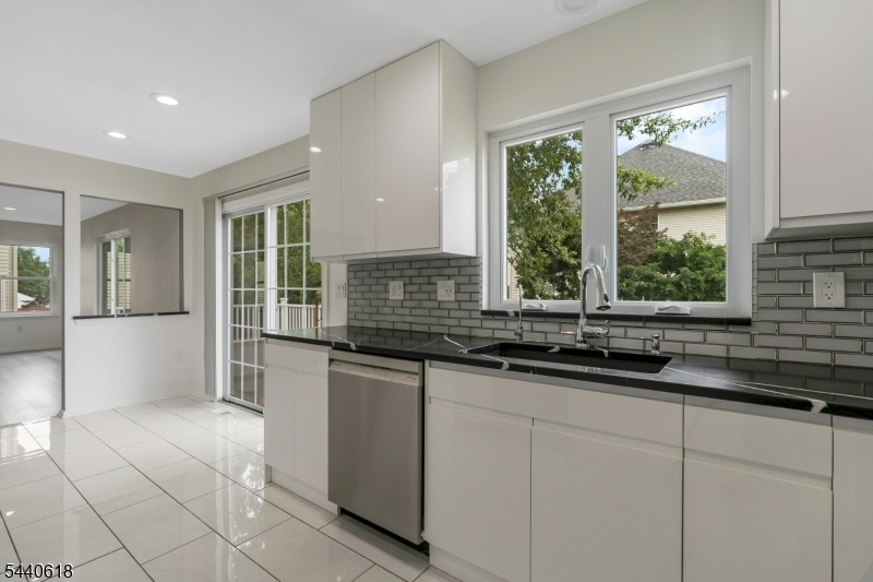 RENOVATED KITCHEN