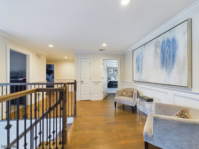 2nd floor foyer