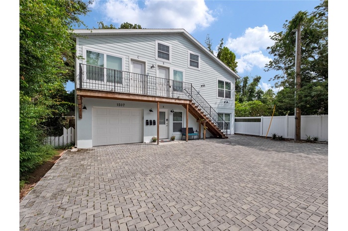 Catherine St - New Construction Triplex