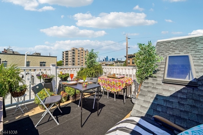 Private roof deck