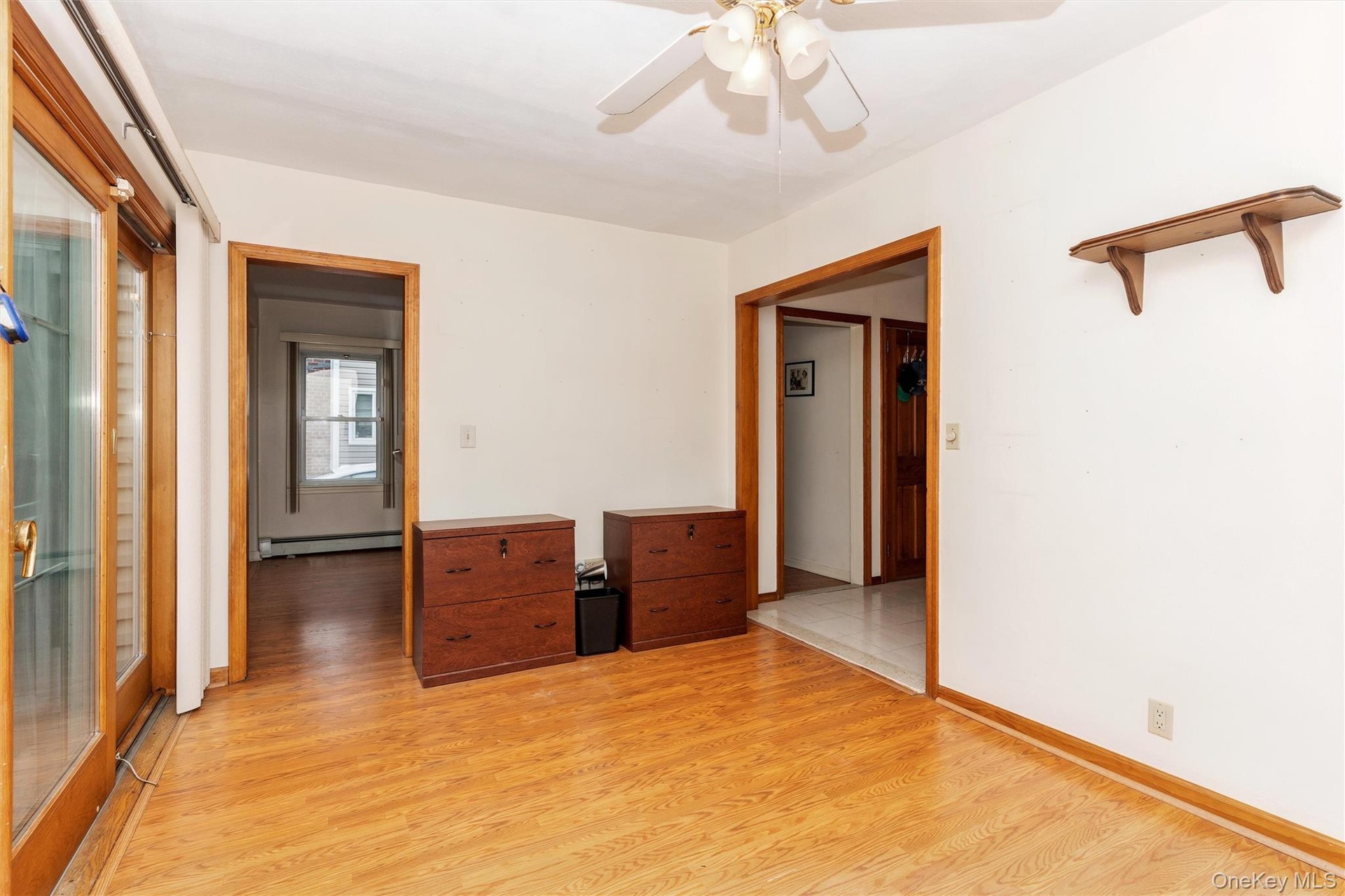 Possible 4th Bedroom/ Den