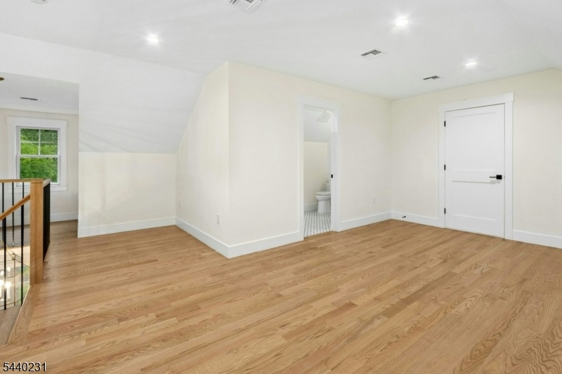 Third Level Loft/Den