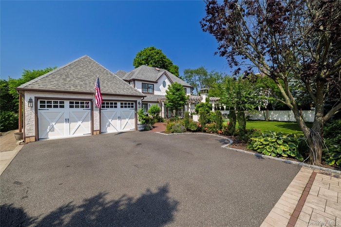 WOW! Oversized Private Property