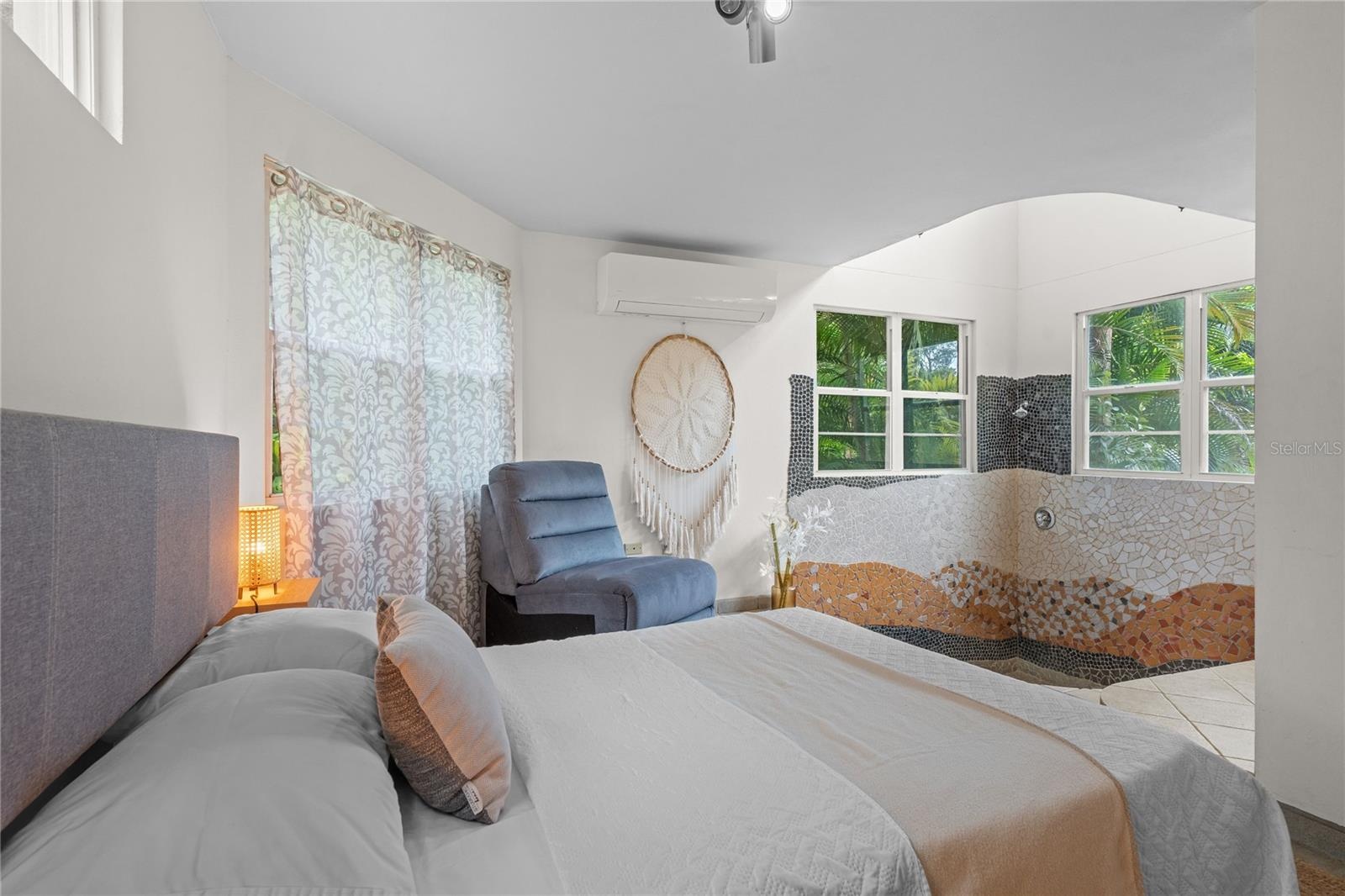 Guest Cabaña - Bedroom Suite