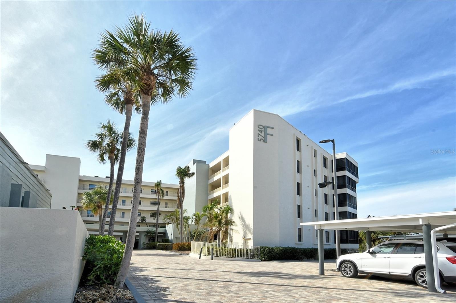 Building "F" Gulf Front