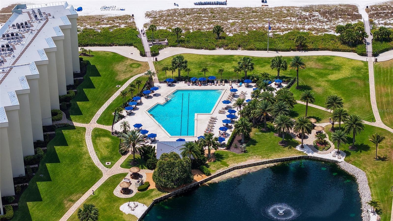 Gulf & Bay Park-like Common Grounds