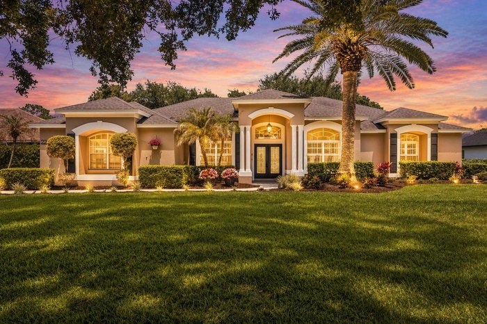 FRONT OF HOME WITH ADDED VIRTUAL TWILIGHT