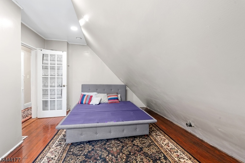 ANOTHER BEDROOM!