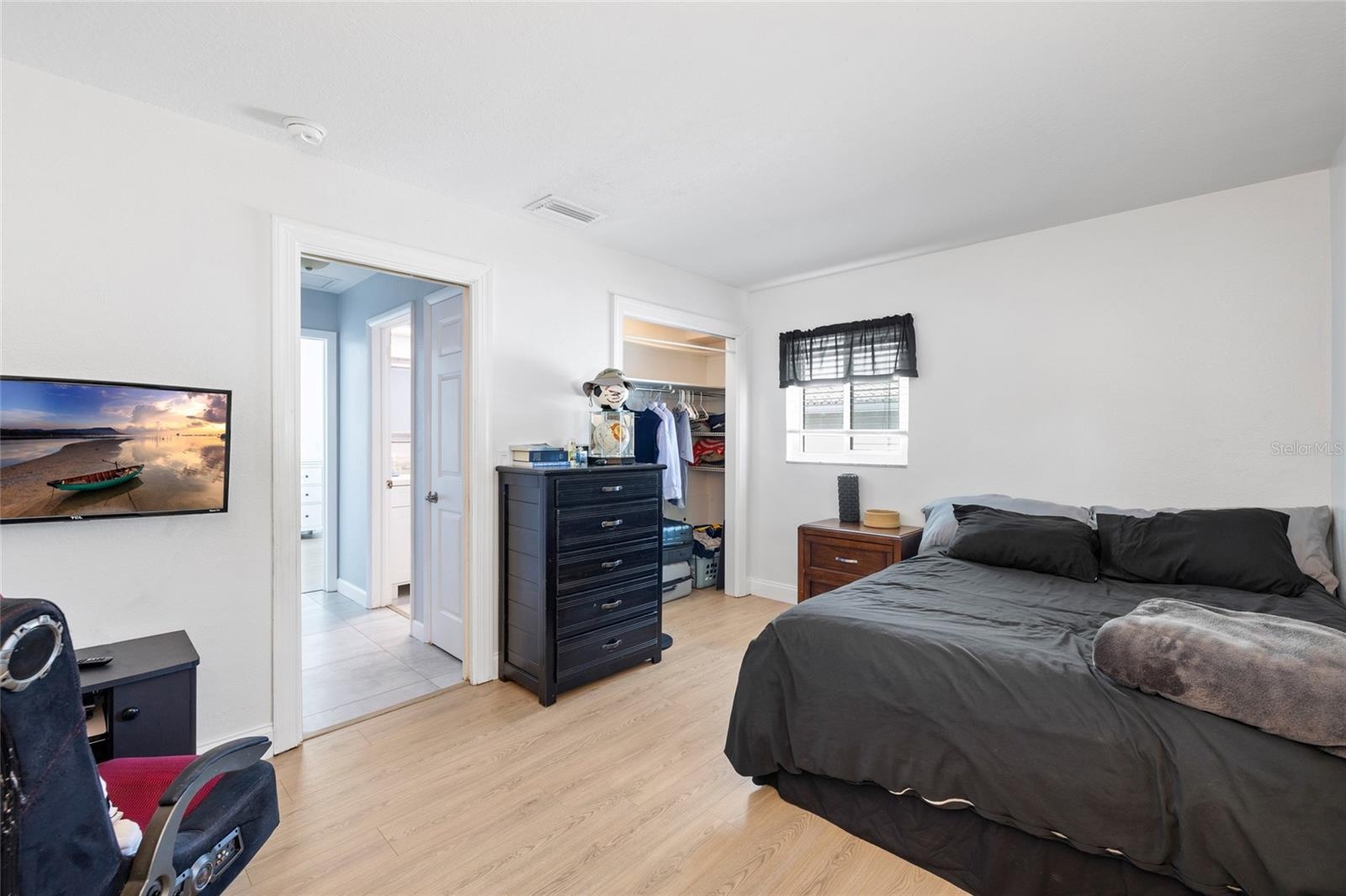 2nd Bedroom