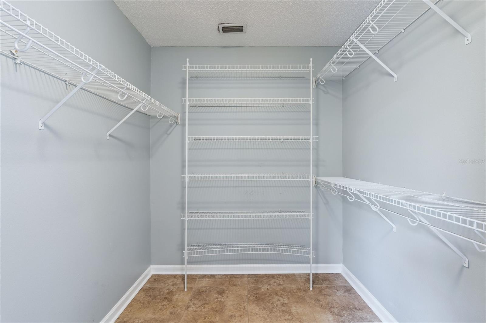 Walk-in closet