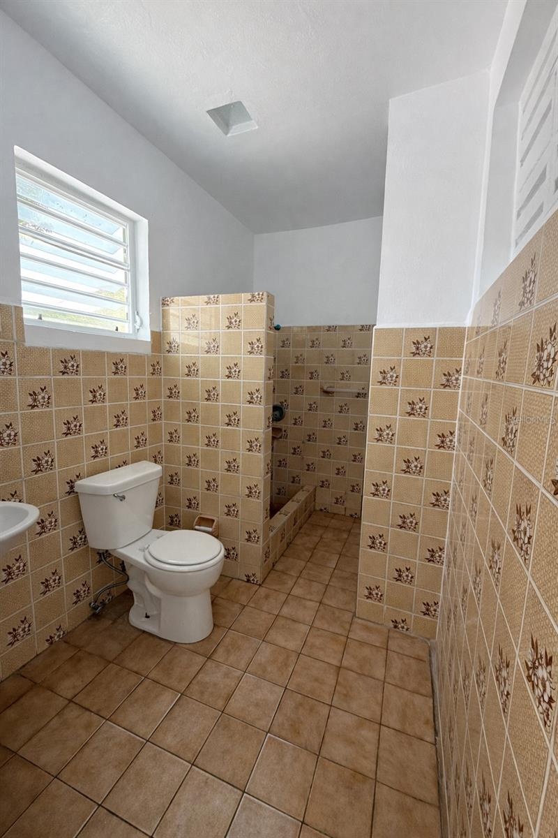 Unit 3 – Bathroom
