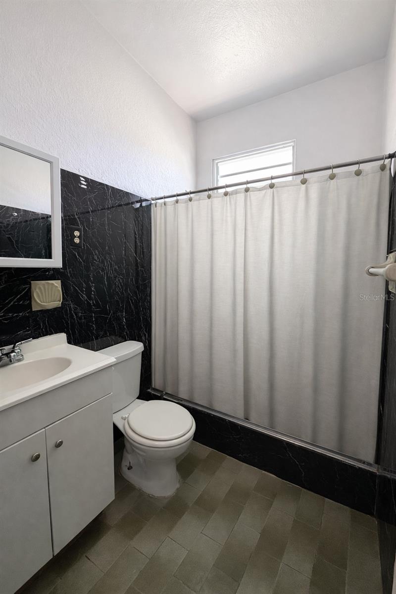 Unit 1 – Bathroom