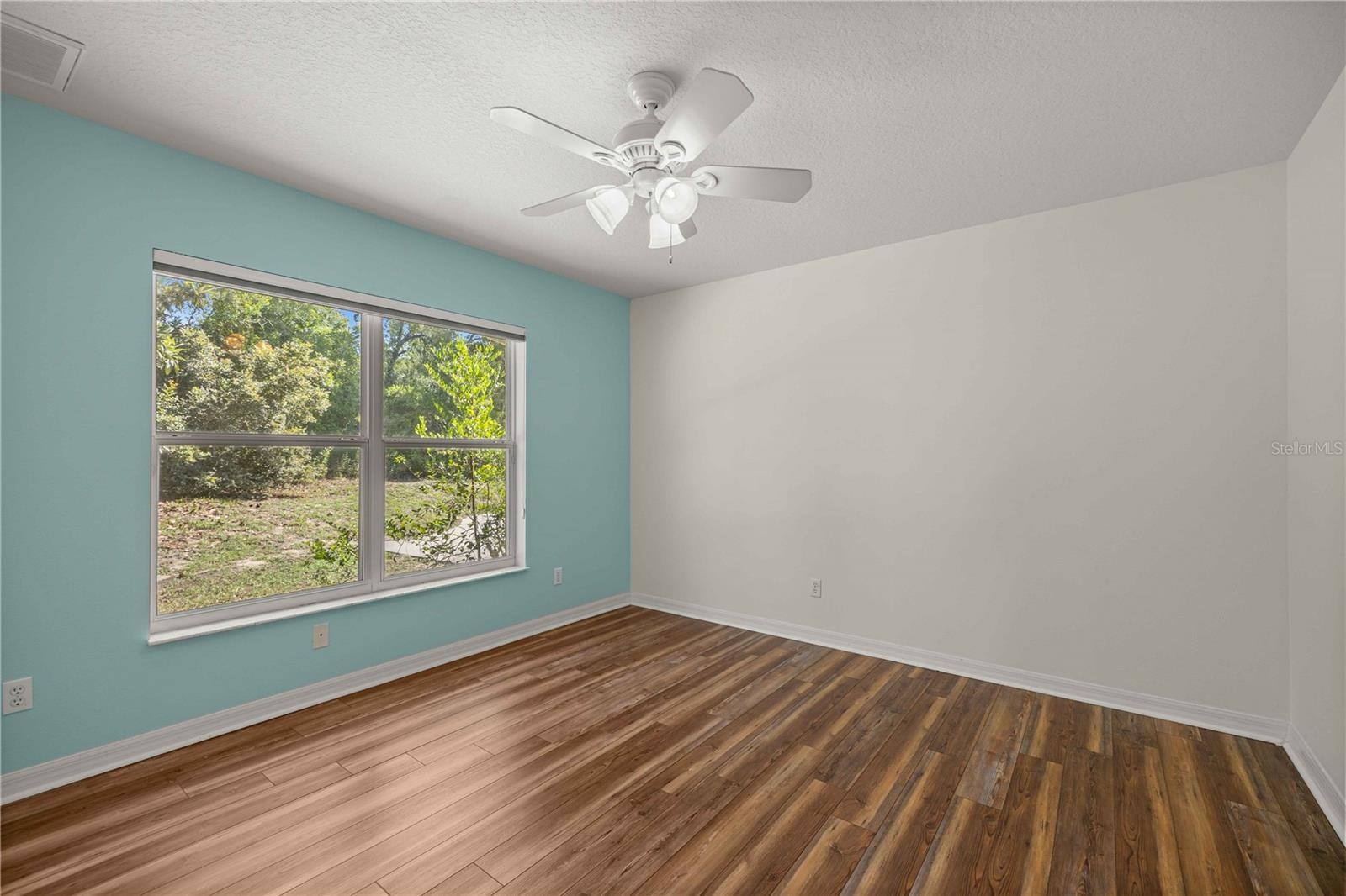 Guest Bedroom 1