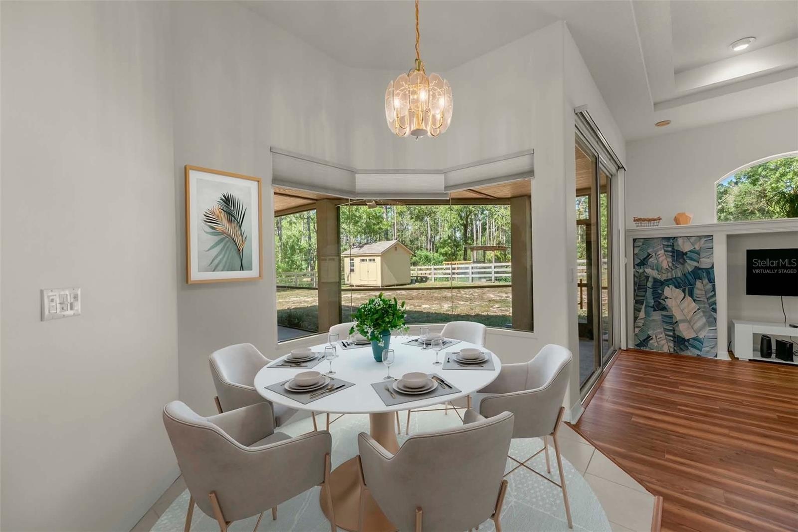 Eat-in-Kitchen-Virtually Staged