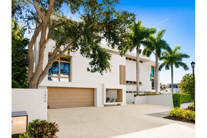 Chatgpt inspiration for exterior refresh