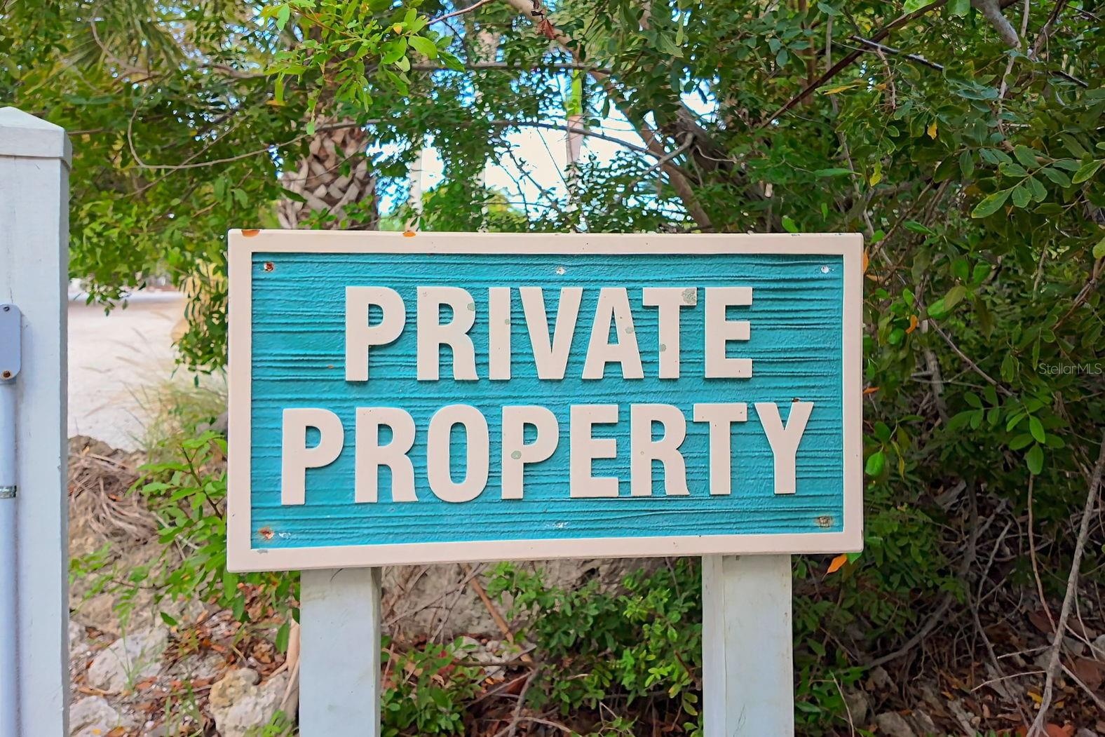 Private... quiet... rare... tropical..  New pavillion is being constructed....  Three doors down is your private deeded beach access....