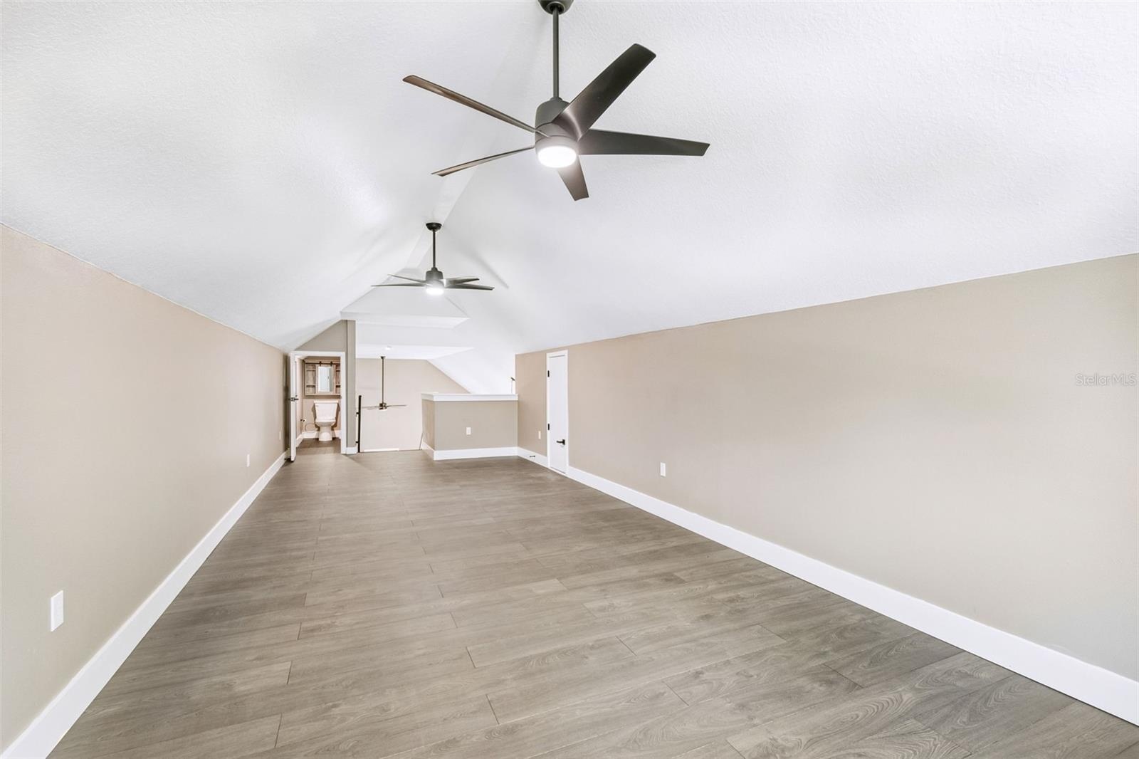 Third level bonus room