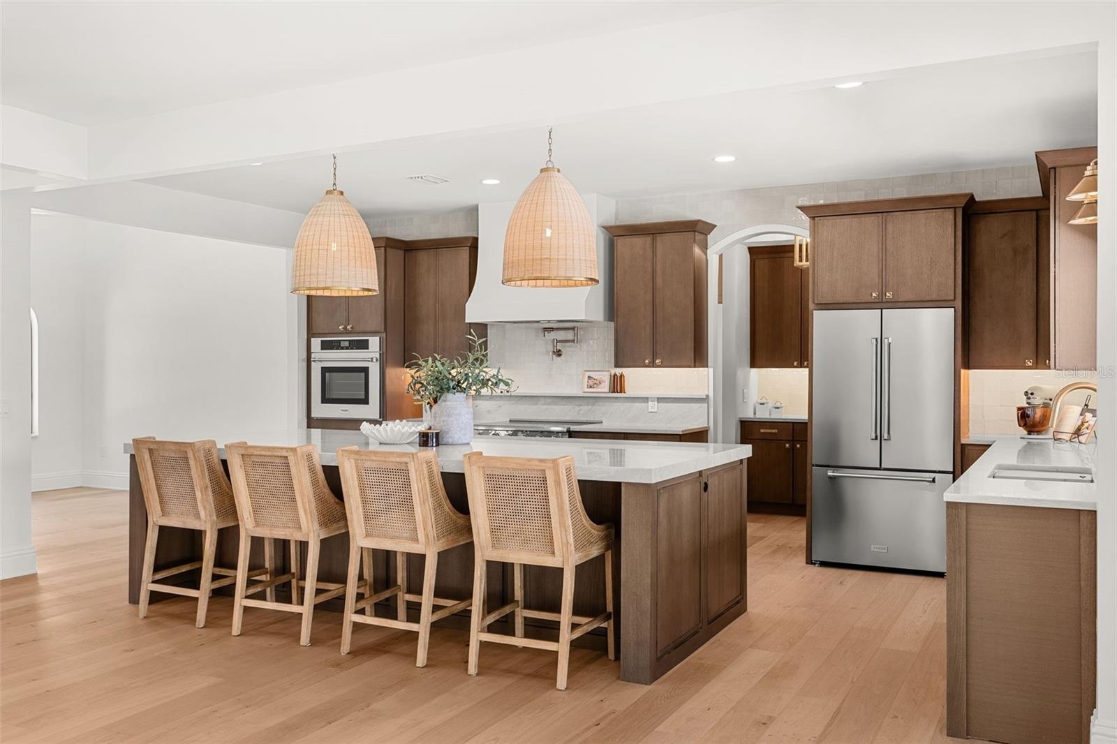 THOUGHTFULLY DESIGNED GOURMET KITCHEN
