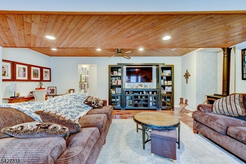 Family RM other view