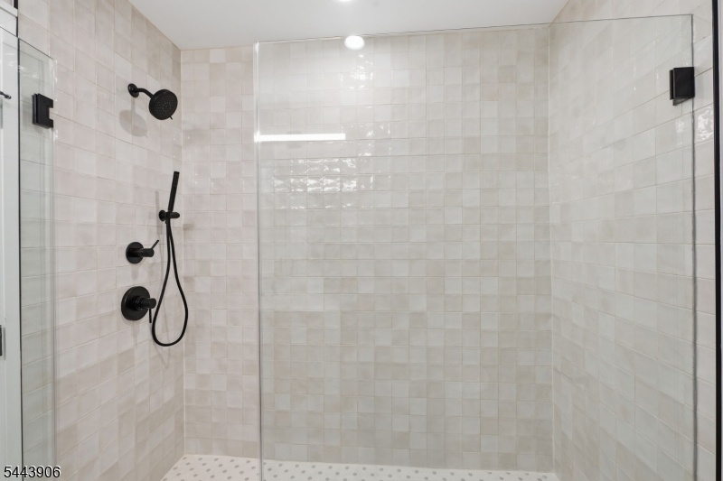 Full Bath