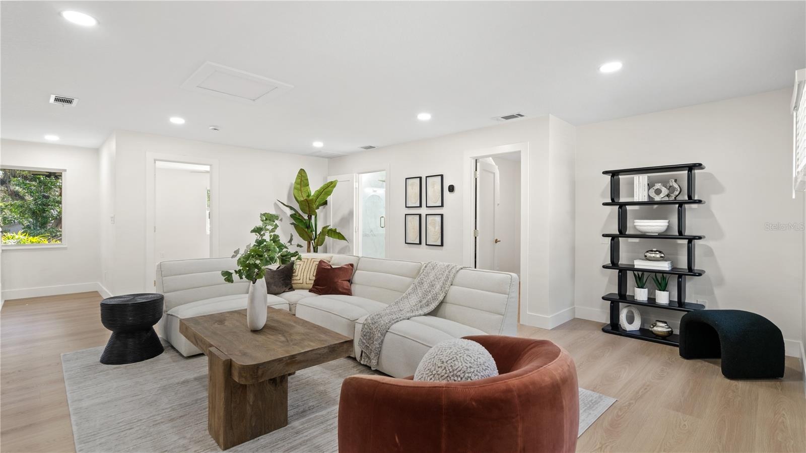 2nd Floor Loft