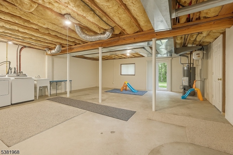Full Walkout Basement