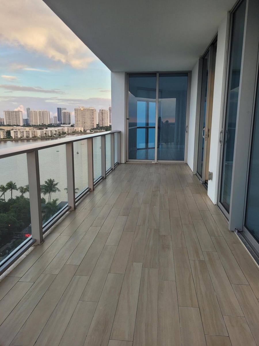 Large Balcony