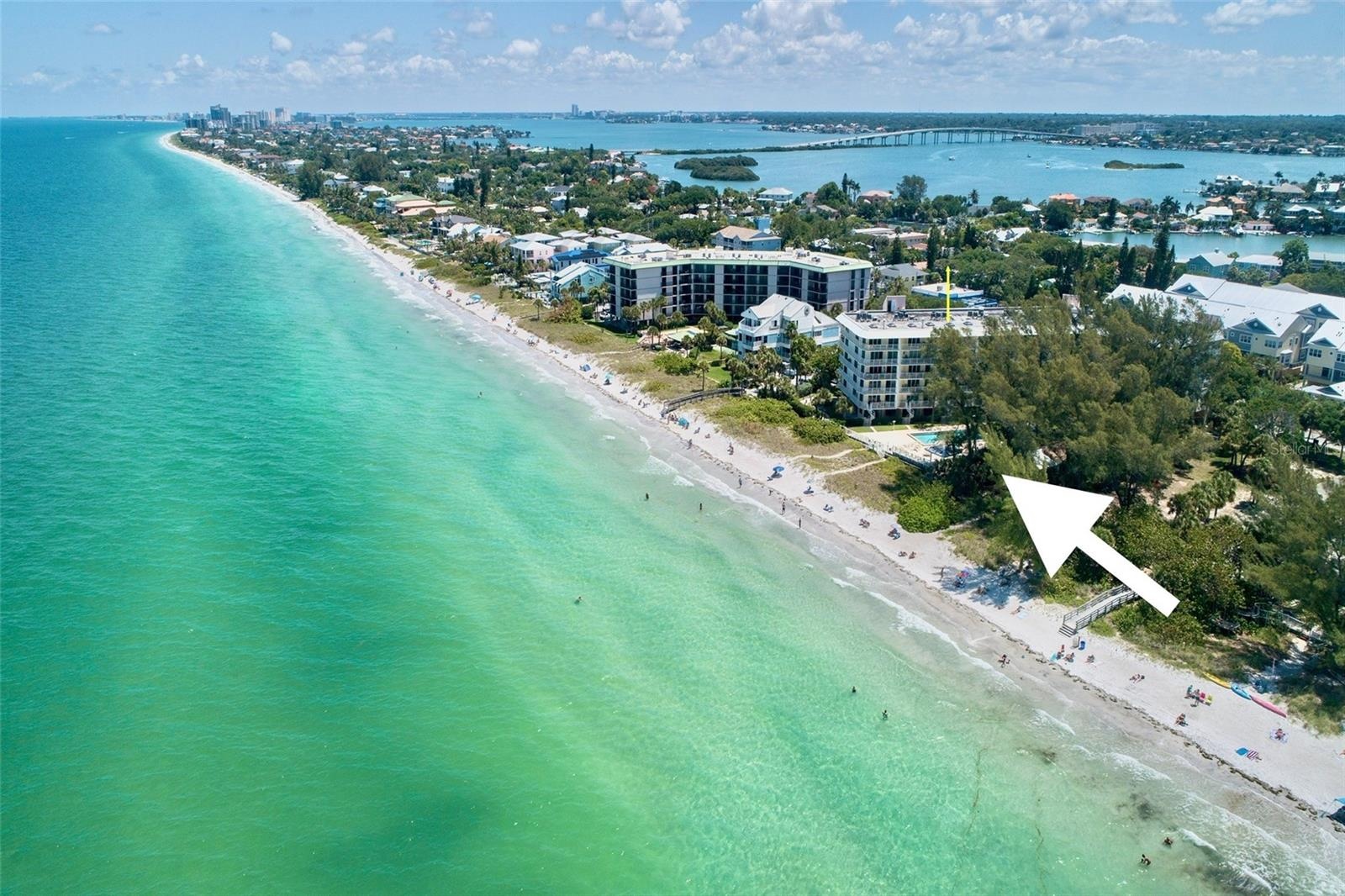 Residential Belleair Shore is directly North of Dolphin Reef Condos, with Belleair Causeway / 686 / West Bay Dr leading to our barrier island from the