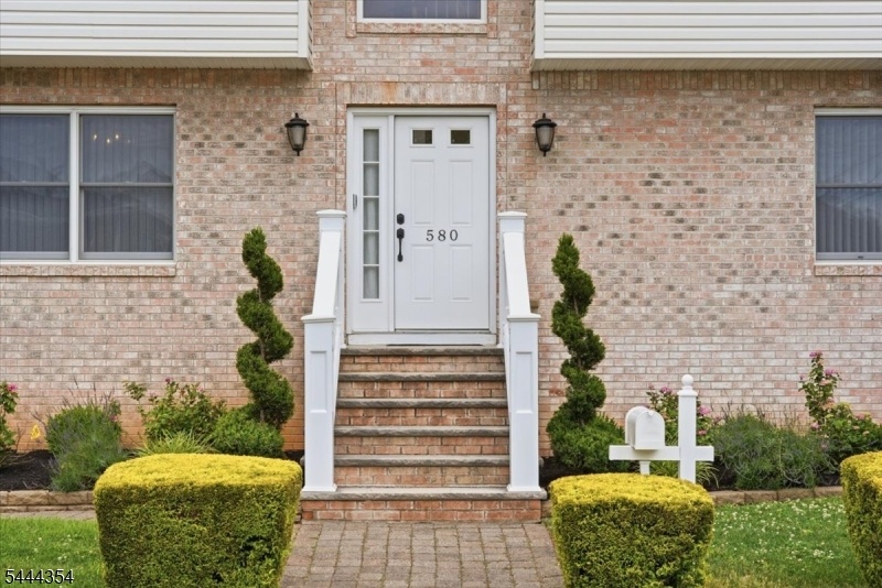 Exterior Photo