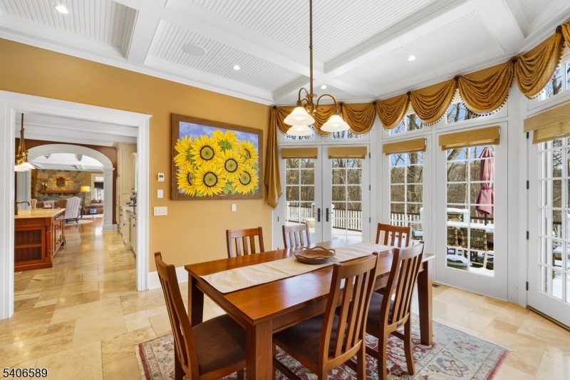 breakfast room open to kitchen